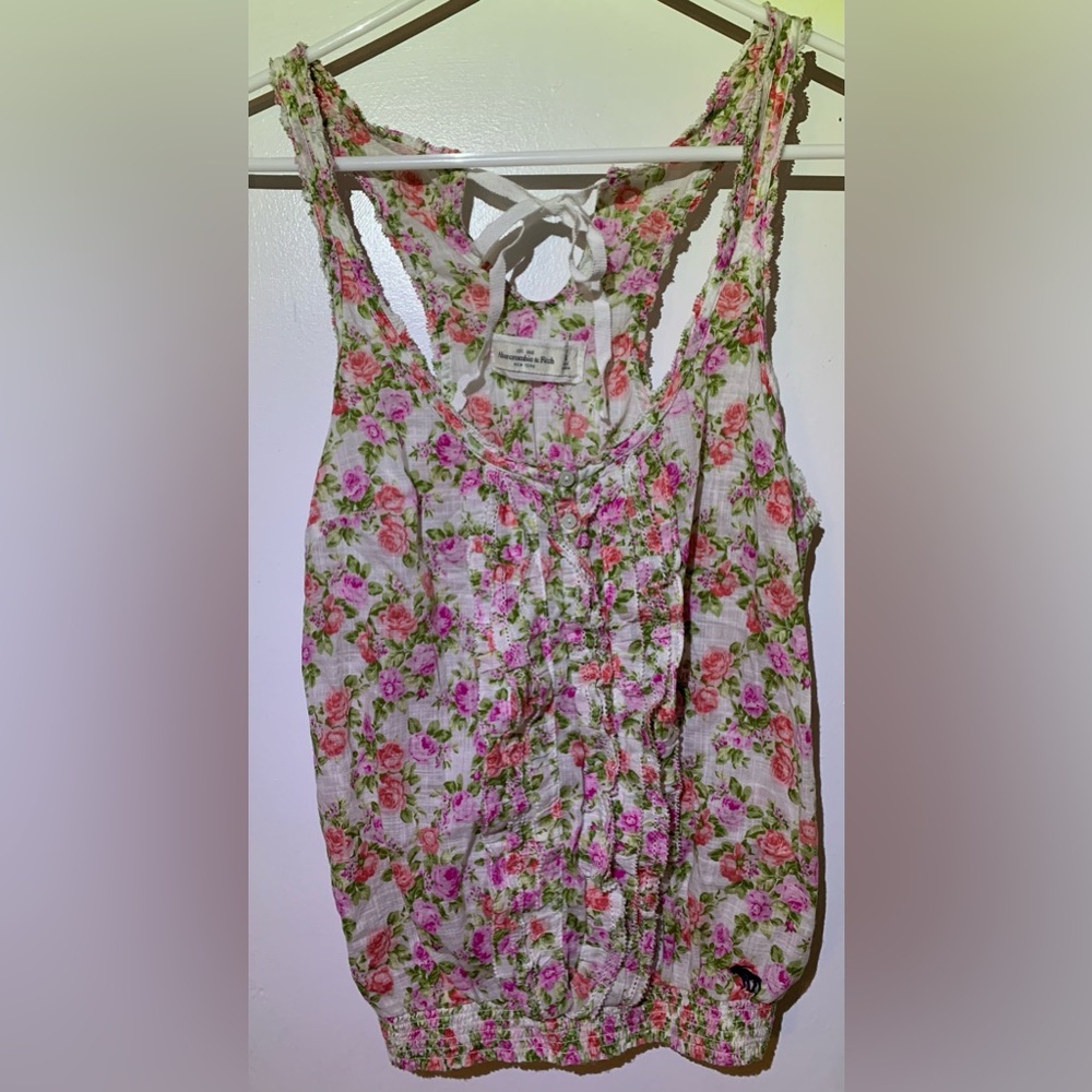 ABERCROMBIE & FITCH tank with tie in back